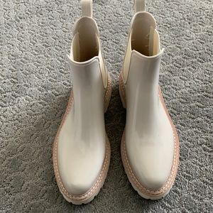 Dolce Vita size 9 worn once!